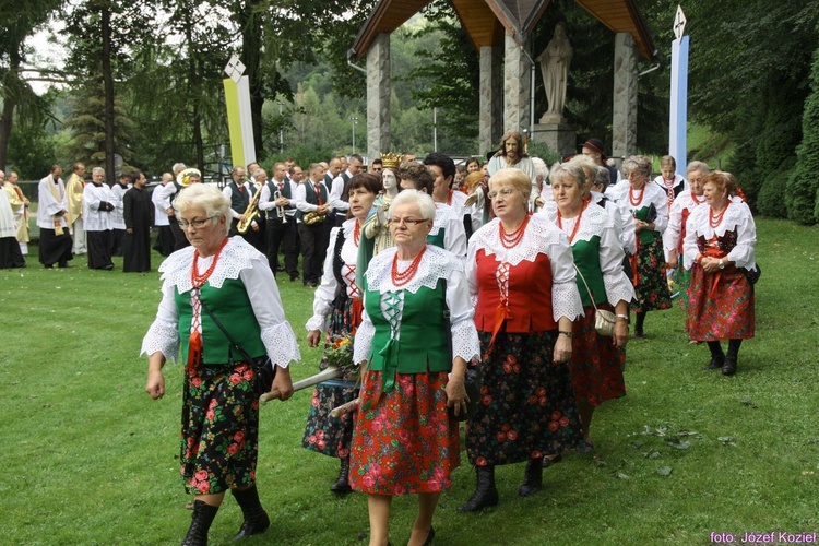 Złoty jubileusz kapłaństwa ks. Eugeniusza Nycza w Porąbce