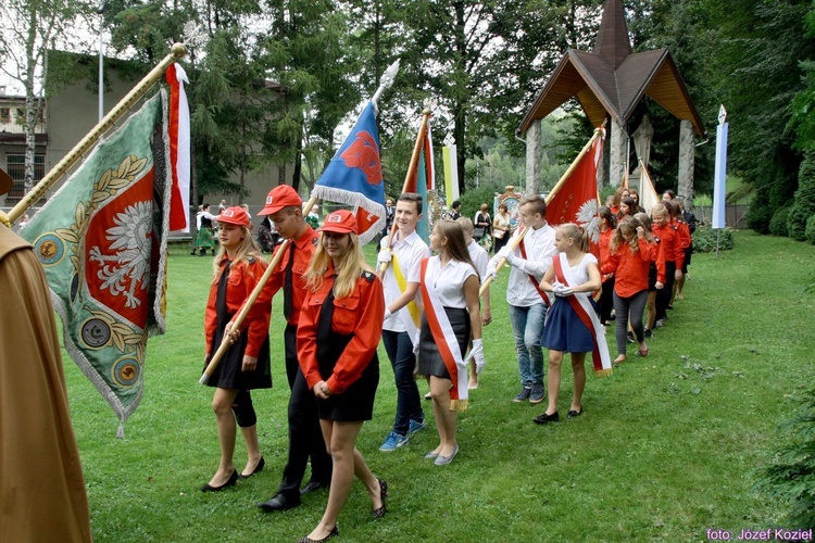 Złoty jubileusz kapłaństwa ks. Eugeniusza Nycza w Porąbce