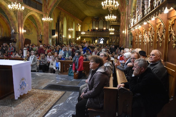 Ruch Rodzin Nazaretańskich w Gietrzwałdzie