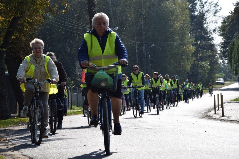 Rowerowa pielgrzymka do Domaniewic