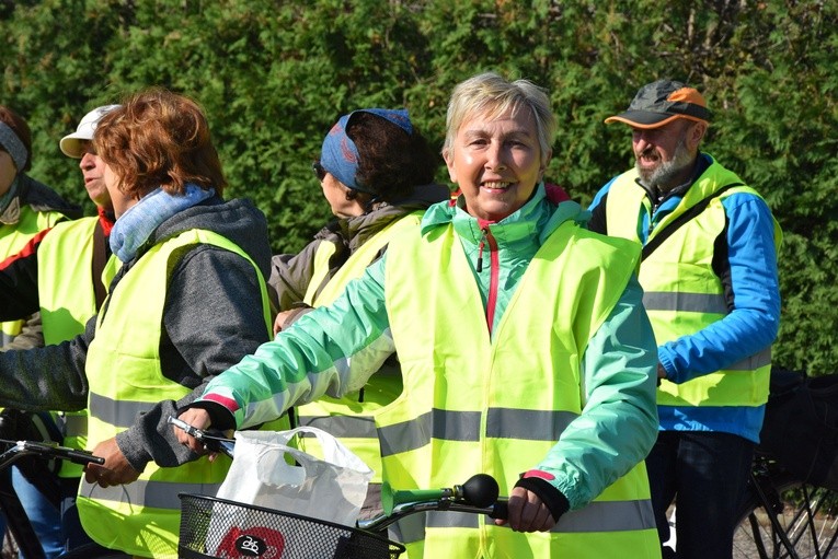 Rowerowa pielgrzymka do Domaniewic