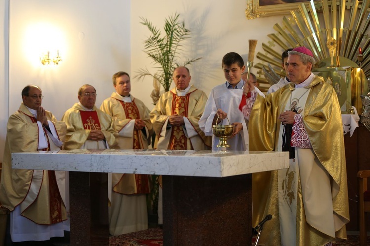 Poświęcenie kościoła w Nietulisku Dużym 