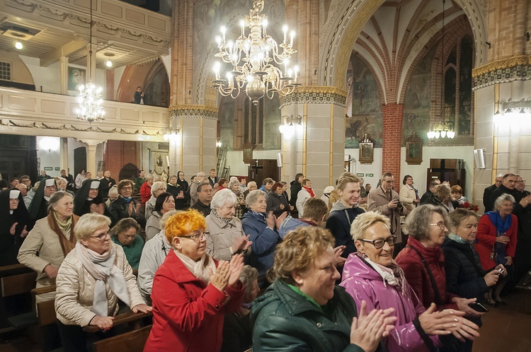 Inauguracja DKCh w Białogardzie