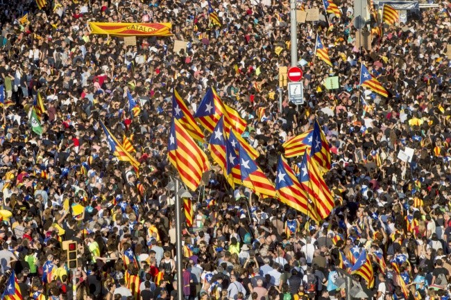 W protestach w Katalonii wzięło udział około 900 tys. osób
