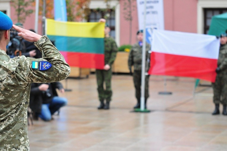 Ministrowie obrony narodowej Polski, Litwy i Ukrainy w Lublinie