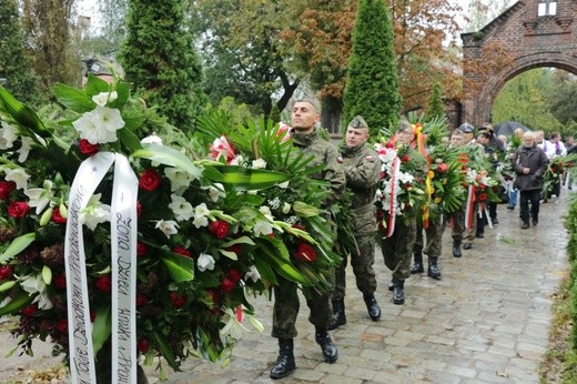 Pogrzeb płk. Zbigniewa Lazarowicza ps. "Bratek"