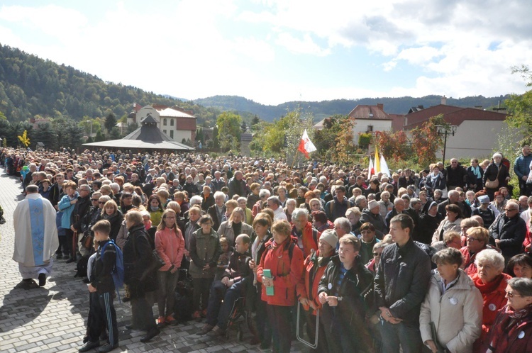 Piwniczna - Różaniec do Granic