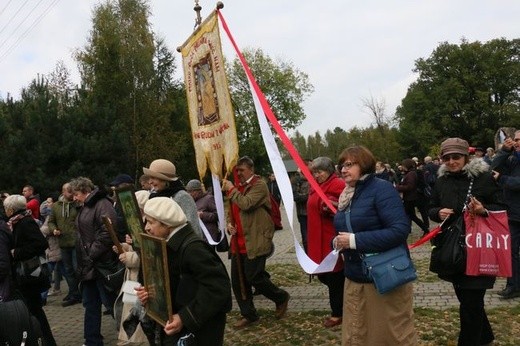 Różaniec do granic w Świerżach