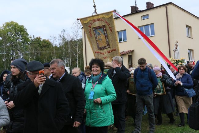 Różaniec do granic w Świerżach