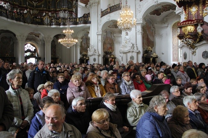 Z różańcem na granice! - diecezja legnicka