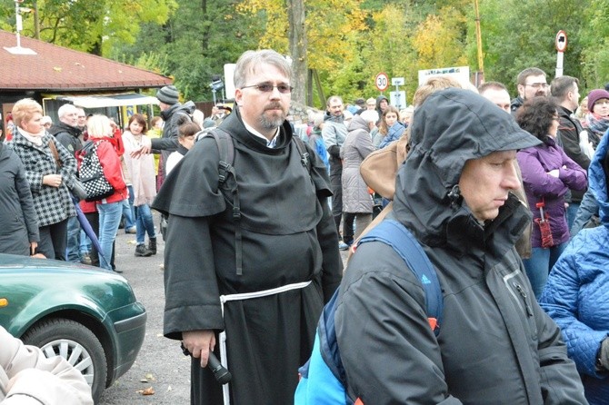 Z różańcem na granice!