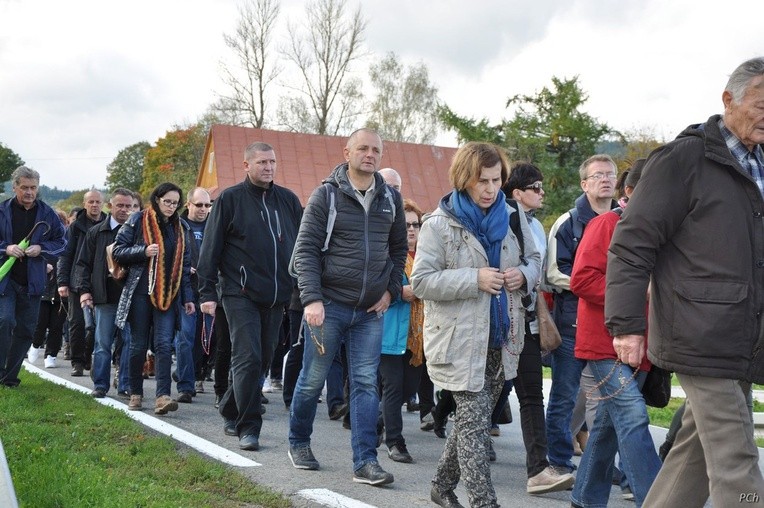 Tylicz i Muszynka - Różaniec do Granic