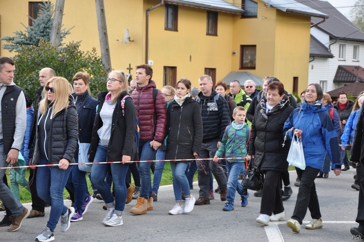 Tylicz i Muszynka - Różaniec do Granic