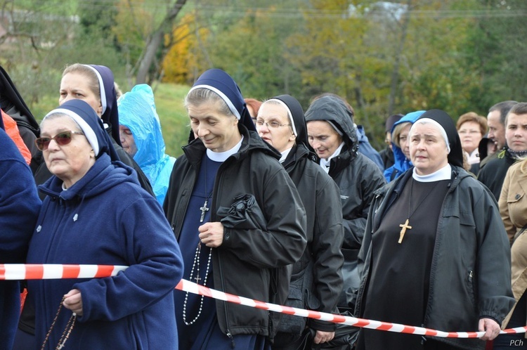 Tylicz i Muszynka - Różaniec do Granic