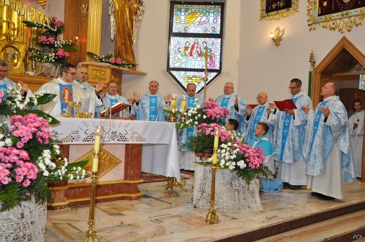 Tylicz i Muszynka - Różaniec do Granic