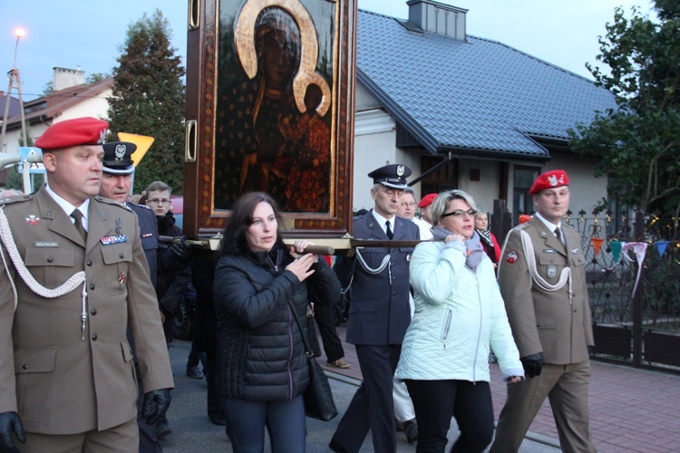 Jasnogórska ikona w parafii św. Michała Archanioła