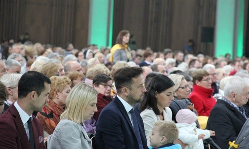 Kard. Nycz: Troszczmy się o winnicę, jaką jest rodzina!