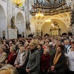 Pielgrzymka, różaniec i córka świętej