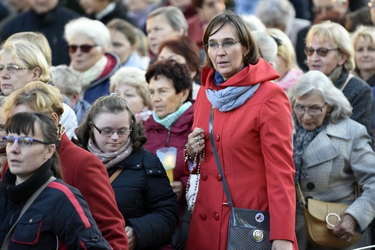 Ostatnia procesja fatimska z parafii pw. św. Andrzeja Boboli