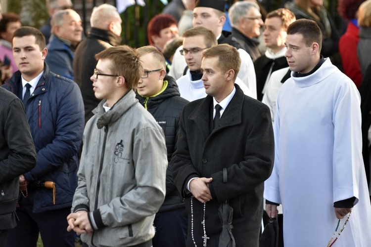 Ostatnia procesja fatimska z parafii pw. św. Andrzeja Boboli