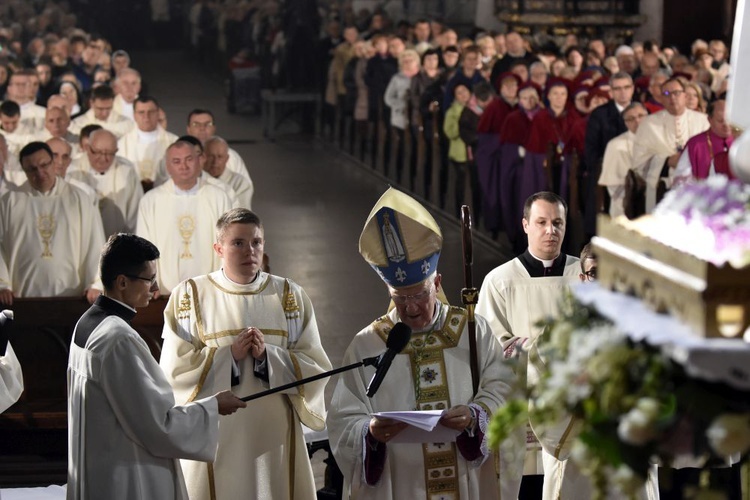 Msza św. na zakończenie peregrynacji figury Matki Bożej Fatimskiej