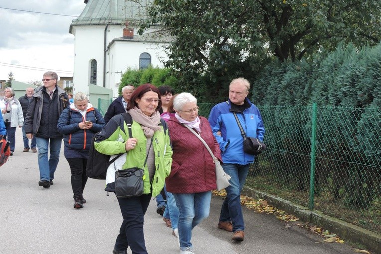 Różaniec do Granic w Pogwizdowie