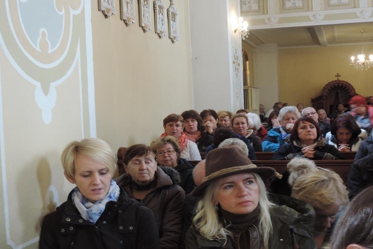 Różaniec do Granic w Pogwizdowie