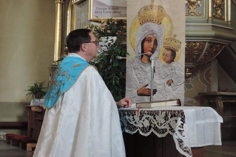 Różaniec do Granic w Pogwizdowie