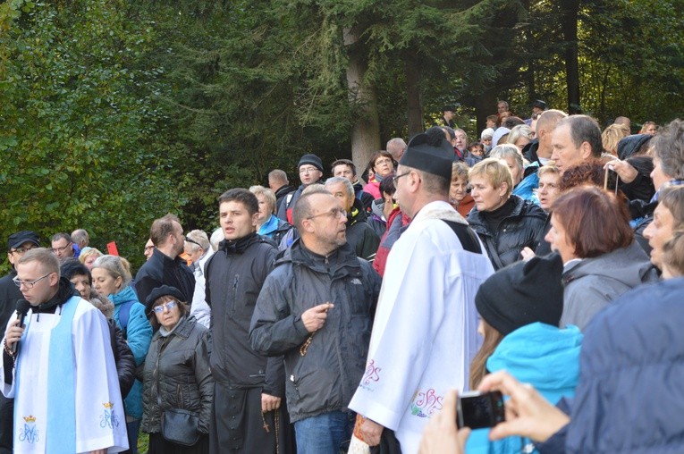 Muszyna-Folwark - Różaniec do Granic