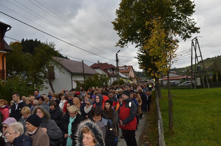 Muszyna-Folwark - Różaniec do Granic