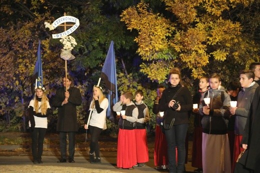 Różańcowa procesja fatimska w Czechowicach-Dziedzicach