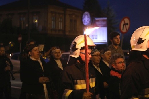 Różańcowa procesja fatimska w Czechowicach-Dziedzicach