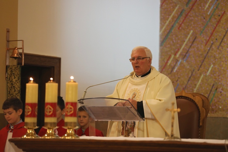 Różańcowa procesja fatimska w Czechowicach-Dziedzicach