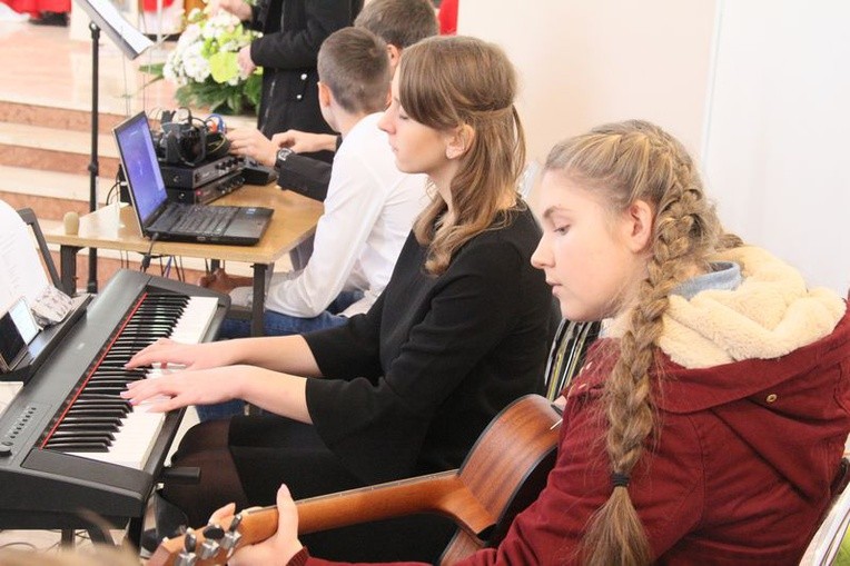 Ślubowanie w Szkole Podstawowej im. św. Wincentego Pallottiego 