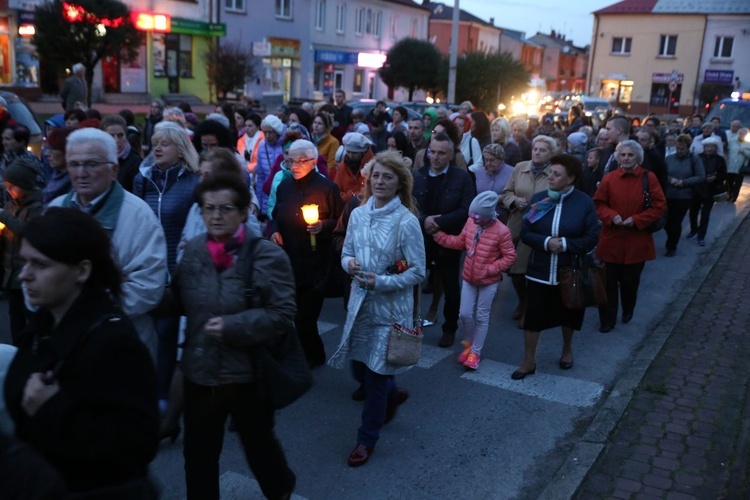 Wieczór fatimski w Staszowie 