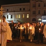 Poświęcenie figury MB Fatimskiej u św. Marii Magdaleny w Cieszynie