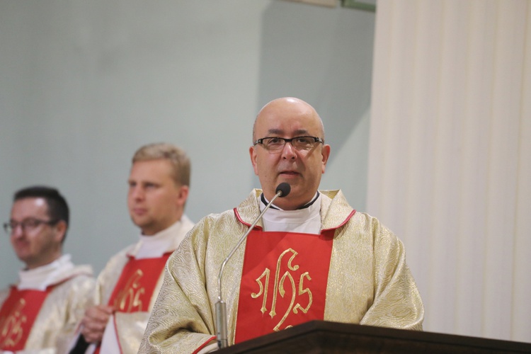 Poświęcenie figury MB Fatimskiej u św. Marii Magdaleny w Cieszynie