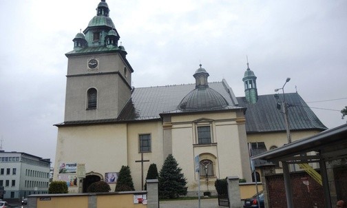 Kościół-sanktuarium Matki Bozej Pocieszenia w Kętach