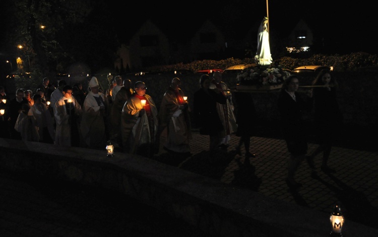 Zakończenie Roku Fatimskiego w Opolu-Grudzicach