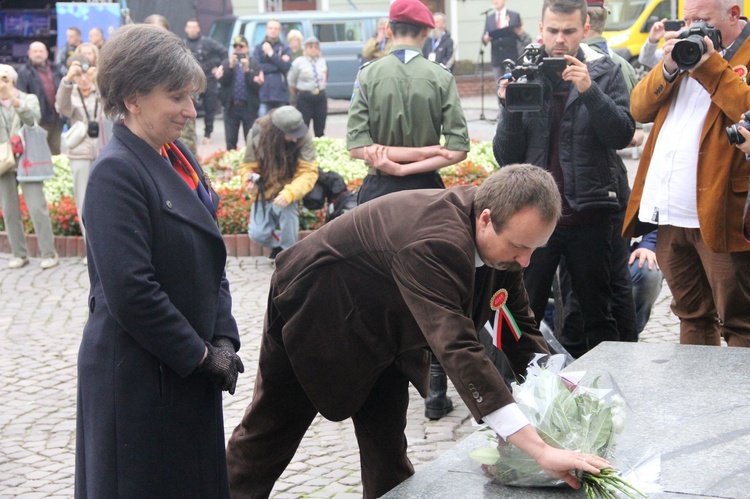 Generał Bem na kamienicy