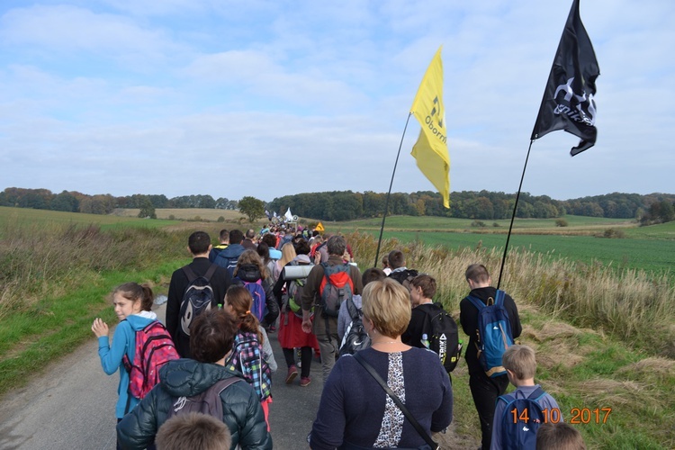 Pielgrzymka trzebnicka 2017 - cz. 11 (grupa z Obornik Śląskich)