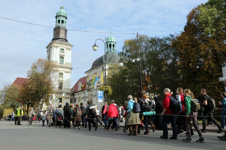 Dojście i Msza św. w Trzebnicy