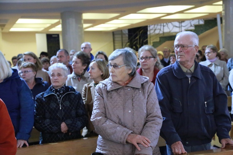 Dzieci Fatimskie w Pustkowie-Osiedlu