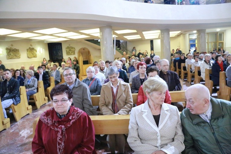 Dzieci Fatimskie w Pustkowie-Osiedlu