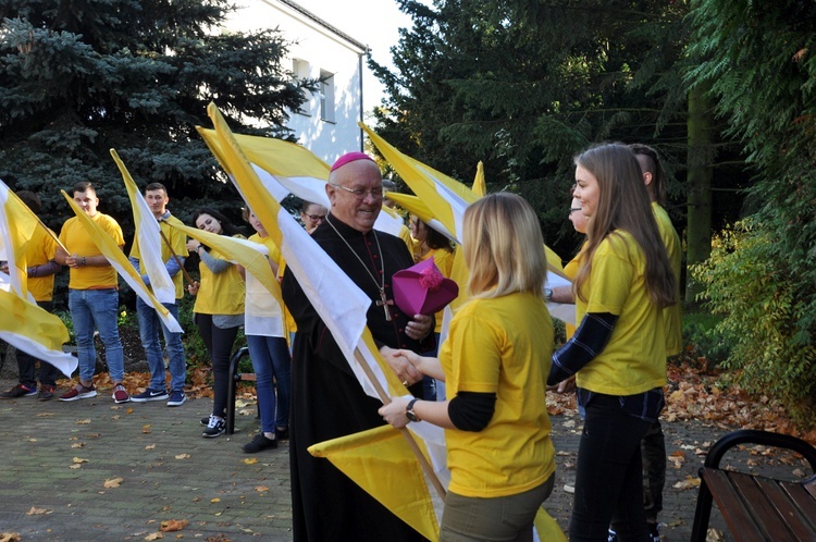 Dzień Papieski w Zduńskiej Dąbrowie