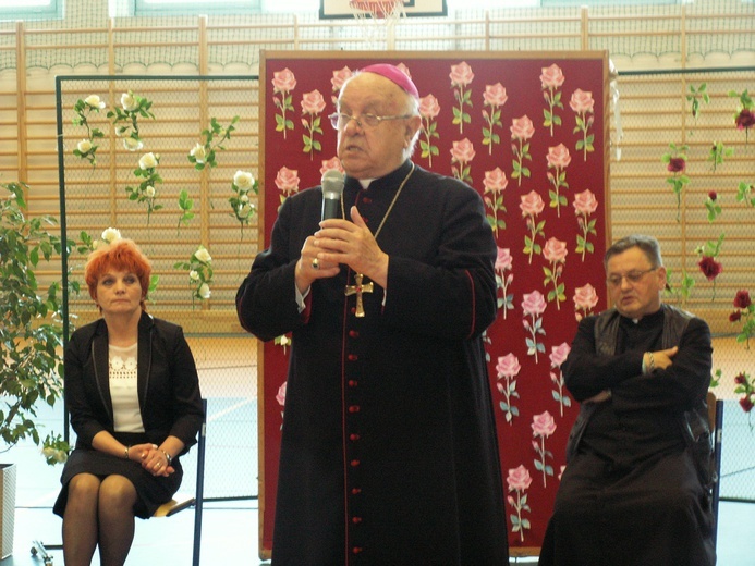 Bp Józef Zawitkowski w Nowych Zdunach