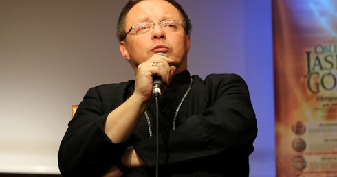 Świętość Boga i ludzi