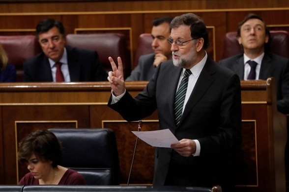 Hiszpański rząd uruchomi artykuł umożliwiający zawieszenie autonomii Katalonii