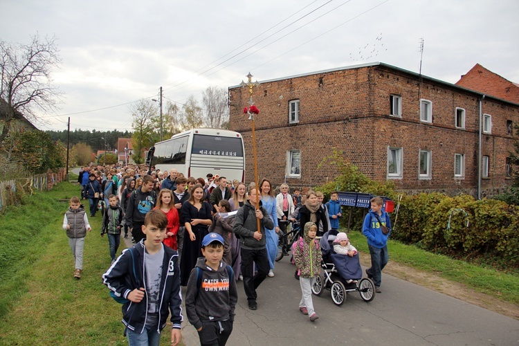 Piesza Pielgrzymka z Brzegu Dolnego do Łososiowic