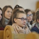 O religiach Wschodu w Krużlowej